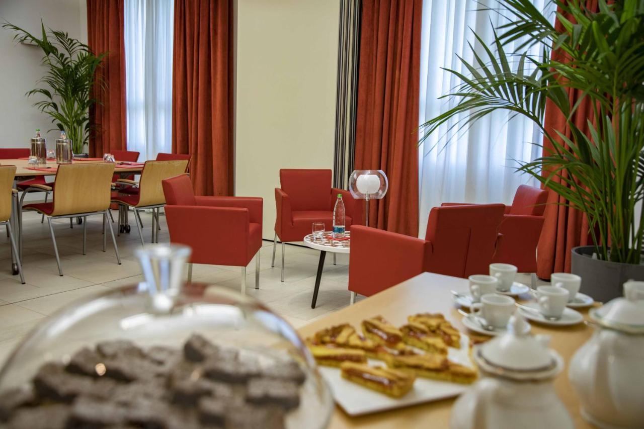 Hotel Remilia Reggio Emilia Luaran gambar