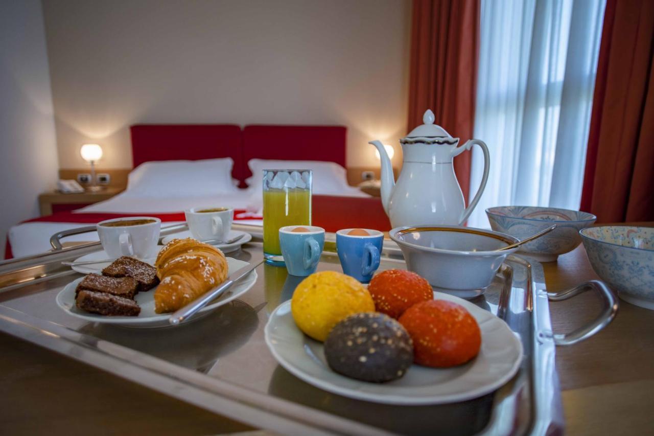 Hotel Remilia Reggio Emilia Luaran gambar